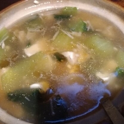 ちんげんさいが柔らかく、エノキがシャキシャキで美味しいスープでした。久しぶりの肌寒い日だったのでちょうど良かったです